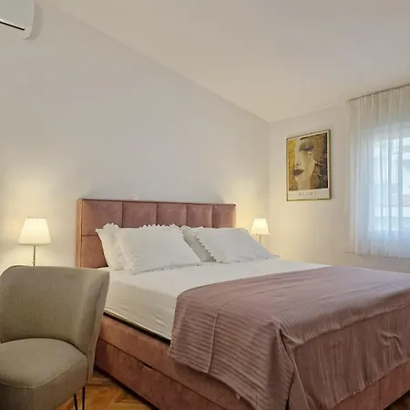 Apartment Sea View Jagoda 3