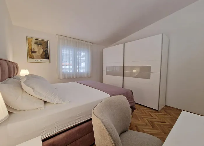 Sea View Jagoda 3 *